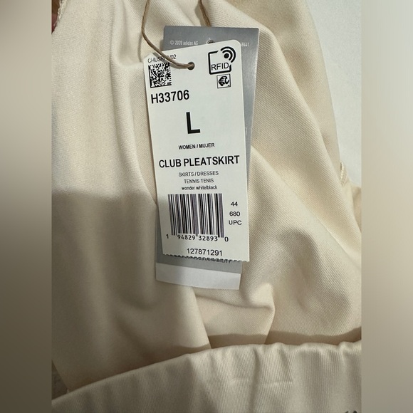 Collab addias x areoready SIZE L NWT set - Picture 9 of 9